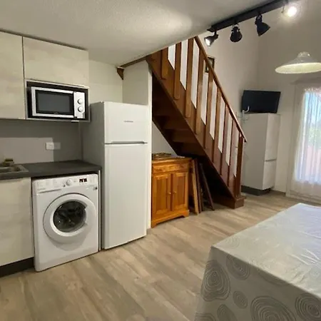 Apartment 4 Pers, 300m Plage, Parking, Terrasse, Bbq - Fr-1-782-25
