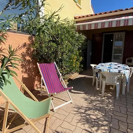 4 Pers, 300m Plage, Parking, Terrasse, Bbq - Fr-1-782-25 Apartment *